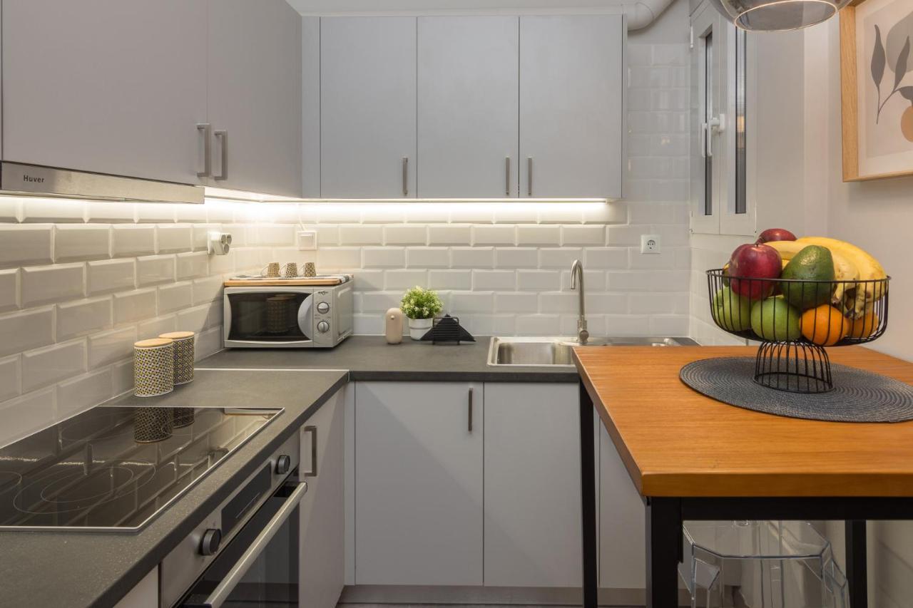 Spacious 2 Bedroom Apartment In Koukaki 아테네 외부 사진